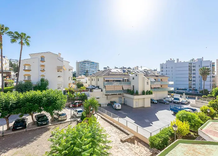 Apartamento Spacious With Pool, 3 Min From The *